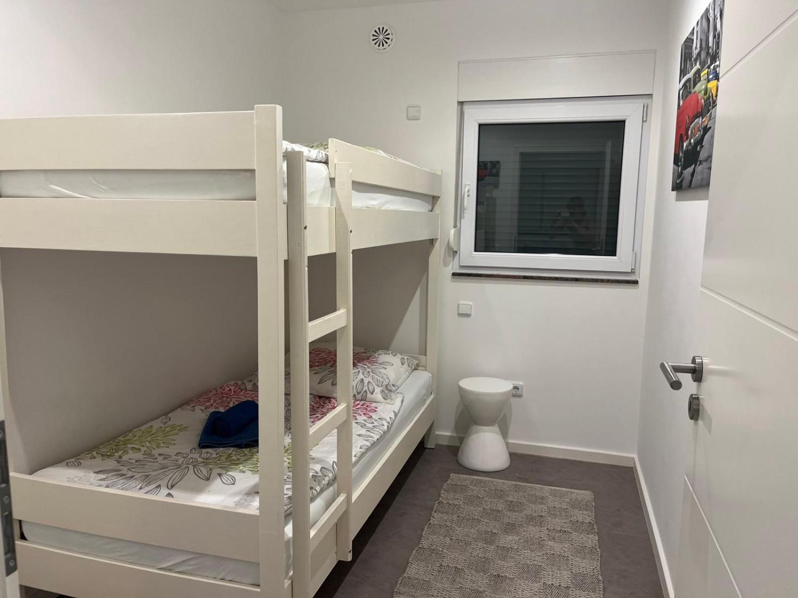 Sinisa Apartman วีร์ ภายนอก รูปภาพ